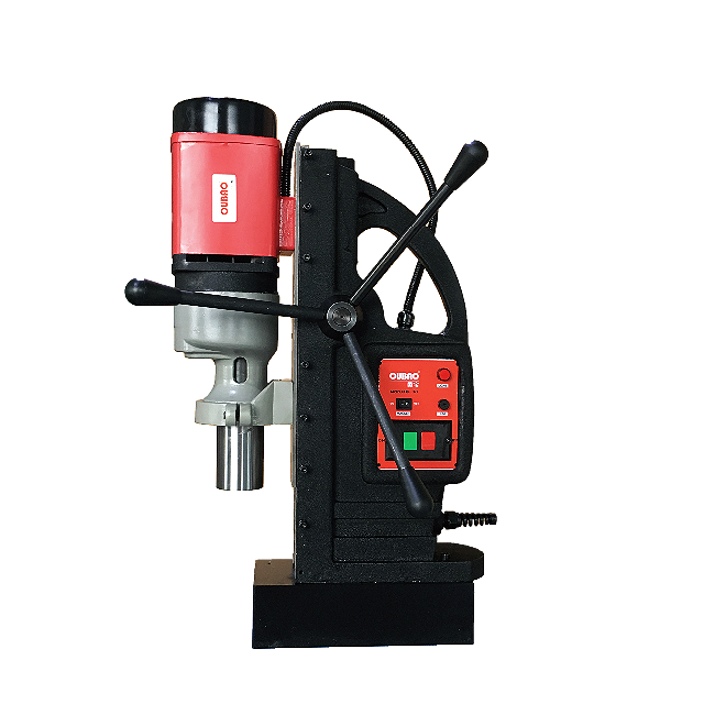 磁座鉆在戶外作業(yè)中面臨哪些難題？